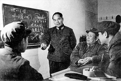 舍我其誰報國志，碧血丹心愛國情